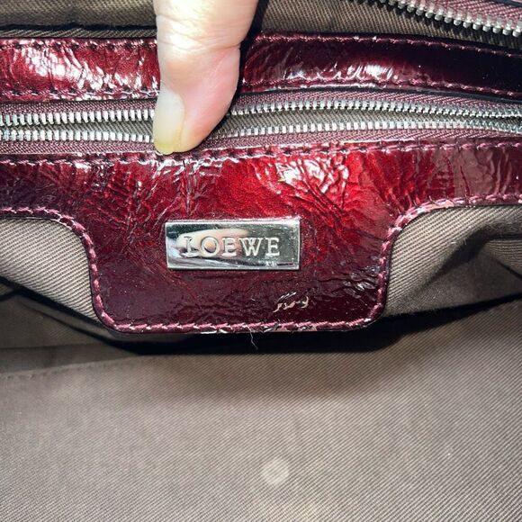 LOEWE Amazona 28 Burgundy Patent Leather Handbag (minor callouts in pics) - Picture 14 of 16